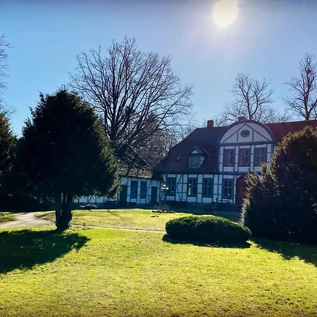 بيت للعطل Jagdschloss Friedrichsmoor *